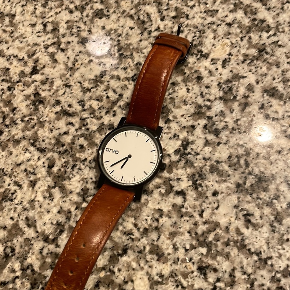Arvo watch time sawyer in black with brown leather